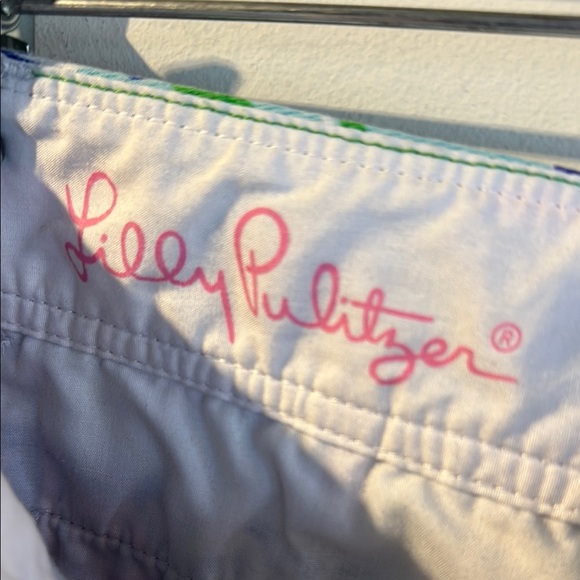 Lilly Pulitzer Blue and Green Bermudas with Floral Pattern - Picture 2 of 4